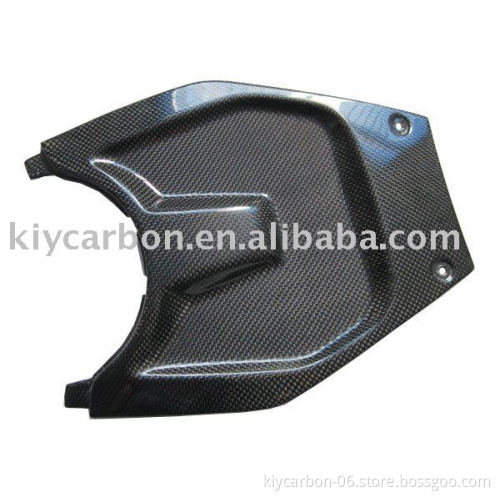 Carbon fiber motorcycle tank cover center